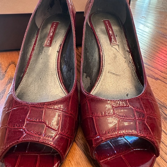 Open Toe Red Pumps - Picture 6 of 6